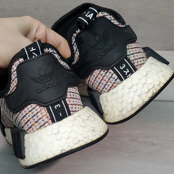Adidas Mens NMD R1 Athletic Running Sneakers shoes sz 8 main image 12